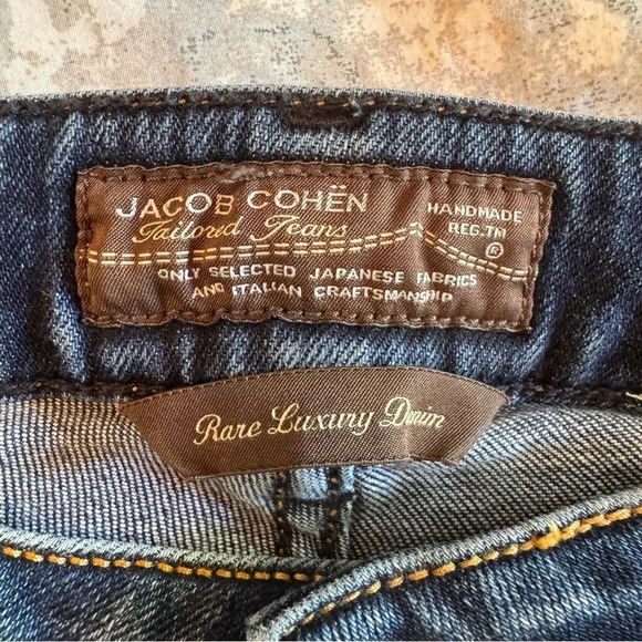 Jacob Cohen Jeans Size 26 Medium Wash Slim Rare Luxury Denim Made in Italy PW711 - Picture 11 of 14
